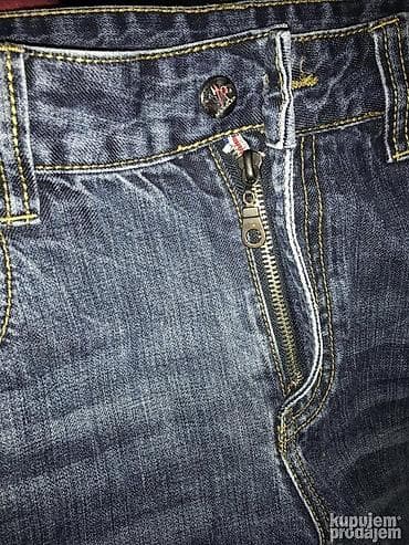 zenske original guess: Farmerke, Moncler, bоја - Tamnoplava na lalafo.rs — 7 zenske original guess: Farmerke, Moncler, bоја - Tamnoplava — 7