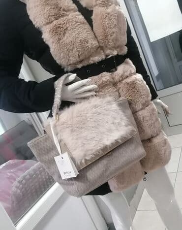 Torba “Phi Firenze” – zimski model sa veštačkim krznom - Materijal na lalafo.rs Torba “Phi Firenze” – zimski model sa veštačkim krznom - Materijal