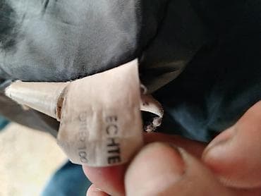 Zenska kozna jakna rokerica Maddox Odlicno stanje Velicina L 46 MERE na lalafo.rs — 3 Zenska kozna jakna rokerica Maddox Odlicno stanje Velicina L 46 MERE — 3