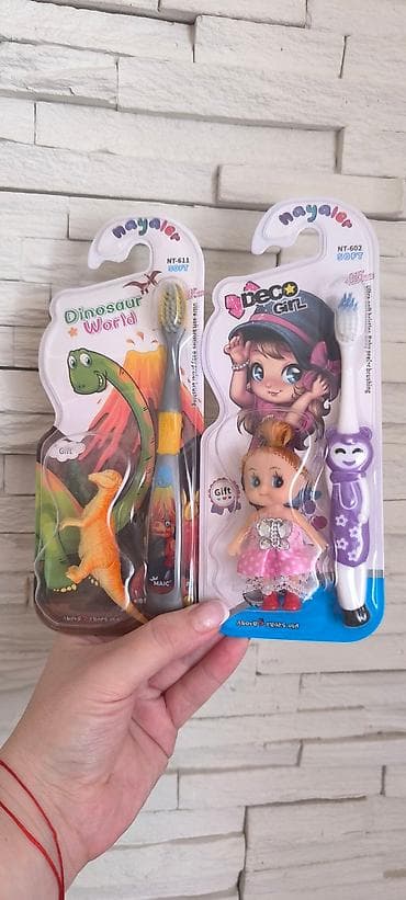 Set za bebe i decu – negа i učenje - Hada Bear set za negu kose beba na lalafo.rs — 2 Set za bebe i decu – negа i učenje - Hada Bear set za negu kose beba — 2