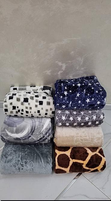 Ćebe za jednu osobu. Meke i tople flis/deka ćebad sa utisnutim na lalafo.rs — 1 Ćebe za jednu osobu. Meke i tople flis/deka ćebad sa utisnutim — 1