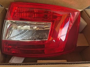 Transport: Zadnja desna stop.lampa Skoda Octavia 2 - Tip: kombinovano zadnje at lalafo.rs — 1 Transport: Zadnja desna stop.lampa Skoda Octavia 2 - Tip: kombinovano zadnje — 1