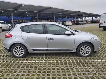 privezak srebro: Renault Mégane III, 5-vrata hečbek, srebrna boja. - Motor: dizel na lalafo.rs — 5 privezak srebro: Renault Mégane III, 5-vrata hečbek, srebrna boja. - Motor: dizel — 5