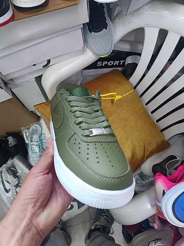 Nike
36-45
Porudžbine i pitanja u inbox na lalafo.rs — 5 Nike
36-45
Porudžbine i pitanja u inbox — 5