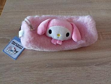 Nova plišana pernica iz linije Hello Kitty, Bershka na lalafo.rs — 5 Nova plišana pernica iz linije Hello Kitty, Bershka — 5