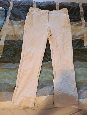 Muške elegantne pantalone – svetlo bež/krema - Kroj: ravan nogavica na lalafo.rs Muške elegantne pantalone – svetlo bež/krema - Kroj: ravan nogavica