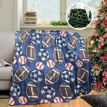 Blankets and Bedspreads: ASTRONAUT MAGICNO CEBE 150X200CM NOVO VELIKO SVETLI U MRAKU | Cene at lalafo.rs — 7 Blankets and Bedspreads: ASTRONAUT MAGICNO CEBE 150X200CM NOVO VELIKO SVETLI U MRAKU | Cene — 7