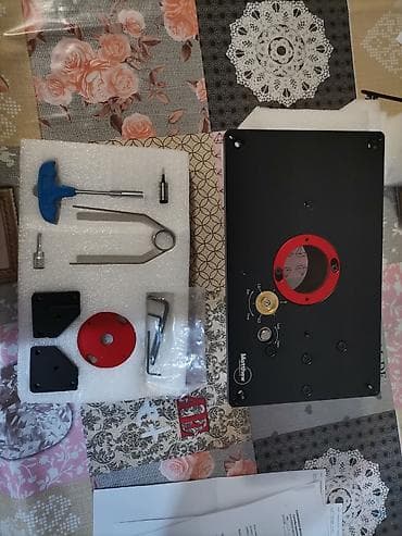 Axes: Ugradna ploča sa lifterom za frezere obima 65mm Poput Makite rt 0700 at lalafo.rs — 4 Axes: Ugradna ploča sa lifterom za frezere obima 65mm Poput Makite rt 0700 — 4