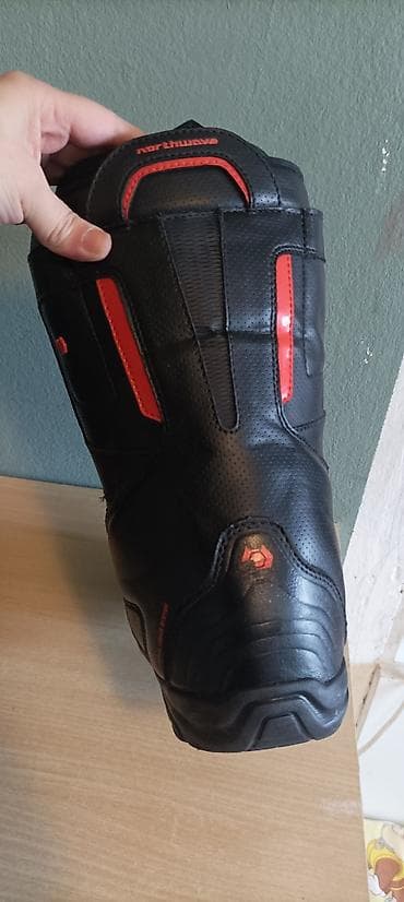 Cizme za skijanje vel 47muske gaziste 30 cm na lalafo.rs — 2 Cizme za skijanje vel 47muske gaziste 30 cm — 2