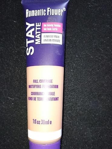 Tečni puder tamna nijansa 04400 din na lalafo.rs Tečni puder tamna nijansa 04400 din