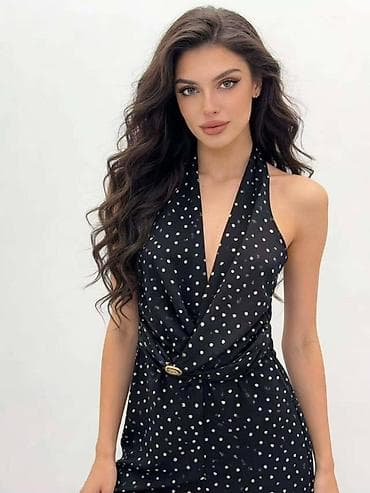 Women's Clothing: Kombinezon
Cena 2900
Uni vel.
V23 at lalafo.rs — 2 Women's Clothing: Kombinezon
Cena 2900
Uni vel.
V23 — 2