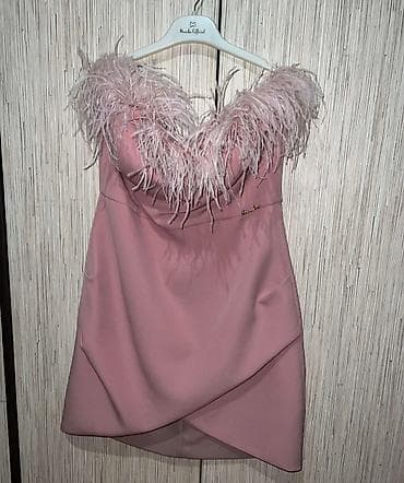 Mini haljina Marija Offredi, model bez bretela u puder‑roze boji na lalafo.rs — 1 Mini haljina Marija Offredi, model bez bretela u puder‑roze boji — 1