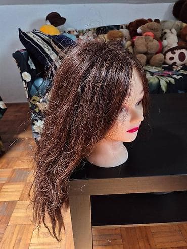 Kozmetička/ frizerska lutka – glava za vežbu šišanja i stilizovanja - na lalafo.rs — 4 Kozmetička/ frizerska lutka – glava za vežbu šišanja i stilizovanja - — 4