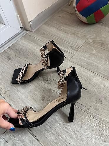 Ženske sandale sa štiklom i lancem - Boja: crna sa metalik detaljima na lalafo.rs — 4 Ženske sandale sa štiklom i lancem - Boja: crna sa metalik detaljima — 4