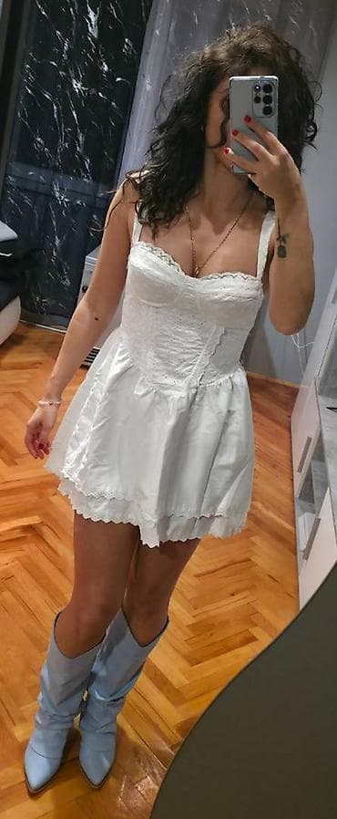 dve suknje po: Bershka bela letnja haljina na tregere - Model: mini/kratka haljina at lalafo.rs — 7 dve suknje po: Bershka bela letnja haljina na tregere - Model: mini/kratka haljina — 7