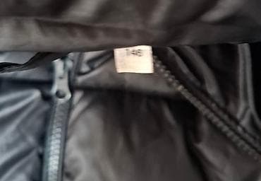 C&A jakna zimska za devojčice crna sa bordo detaljima u na lalafo.rs — 4 C&A jakna zimska za devojčice crna sa bordo detaljima u — 4