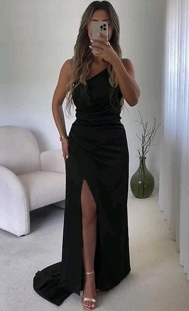 Elegantna duga haljina na jedno rame Za večernje izlaske rođendane i na lalafo.rs — 4 Elegantna duga haljina na jedno rame Za večernje izlaske rođendane i — 4