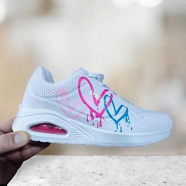 Skechers ❤️ 2025
4000 din 36-41
ik na lalafo.rs — 2 Skechers ❤️ 2025
4000 din 36-41
ik — 2