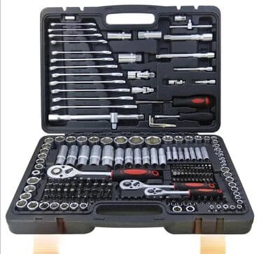 Gedore u plastičnom koferu od 216 kom. gedore u plastičnom koferu od na lalafo.rs Gedore u plastičnom koferu od 216 kom. gedore u plastičnom koferu od