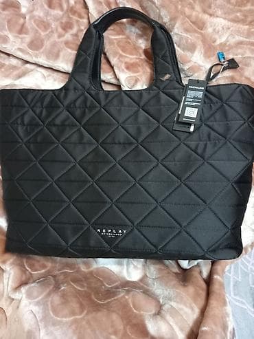 REPLAY ženska torba – crna, prošivena - Brend: REPLAY (logo “REPLAY at lalafo.rs — 7 REPLAY ženska torba – crna, prošivena - Brend: REPLAY (logo “REPLAY — 7