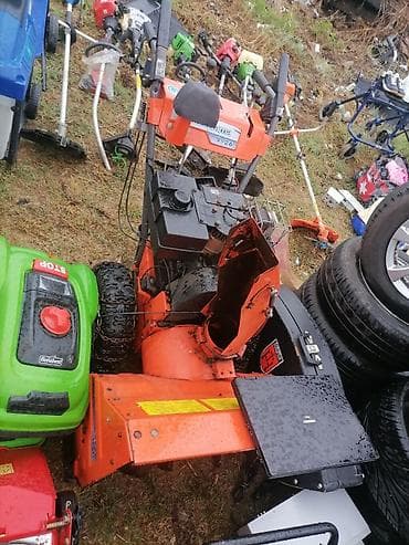 Husqvarna freza za sneg – model 9226 - Benzinski motor sa ručnim na lalafo.rs — 1 Husqvarna freza za sneg – model 9226 - Benzinski motor sa ručnim — 1