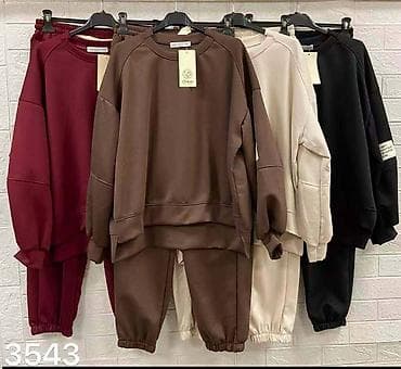 Damski komplet trenerke – duks + donji deo - Kroj: opušten, oversized na lalafo.rs — 3 Damski komplet trenerke – duks + donji deo - Kroj: opušten, oversized — 3