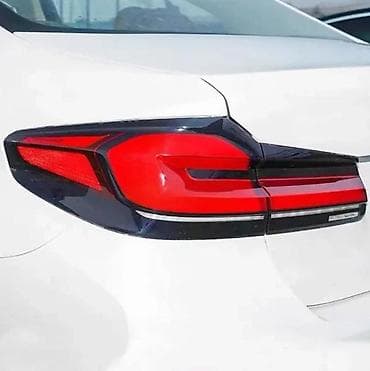 Zadnja LED svetla – set (levo + desno) - Dizajn sa crnim kućištem i na lalafo.rs Zadnja LED svetla – set (levo + desno) - Dizajn sa crnim kućištem i