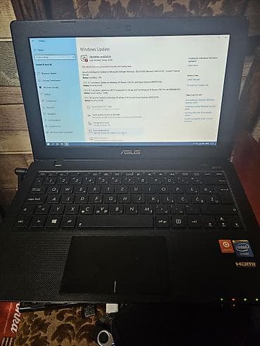 Asus x200ca mali laptop ocuvan od 10 inca radi ok istaliran windows 10 na lalafo.rs — 1 Asus x200ca mali laptop ocuvan od 10 inca radi ok istaliran windows 10 — 1