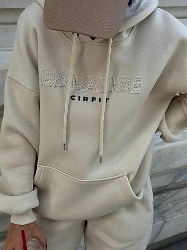 Komplet trenerka: 4200 dinara Uvoz iz Turske Veličina: S/M i L/XL at lalafo.rs — 4 Komplet trenerka: 4200 dinara Uvoz iz Turske Veličina: S/M i L/XL — 4