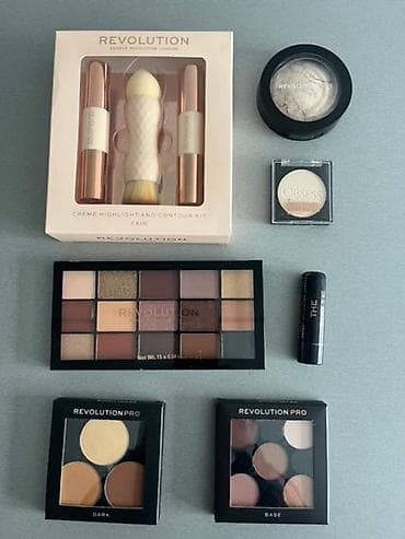 Revolution sminka novo paleta senki nova ne koriscena velvet rose na lalafo.rs — 7 Revolution sminka novo paleta senki nova ne koriscena velvet rose — 7