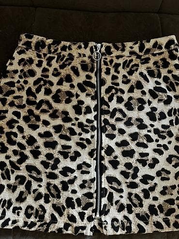 kozna jakna sa: Mini suknja sa leopard printom – Primark - Brend: Primark - Veličina na lalafo.rs — 2 kozna jakna sa: Mini suknja sa leopard printom – Primark - Brend: Primark - Veličina — 2