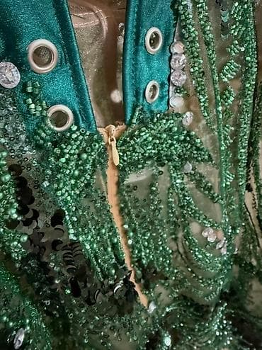 Ekskluzivna mini svečana haljina – Nikola Velickovic Dress - Model na lalafo.rs — 4 Ekskluzivna mini svečana haljina – Nikola Velickovic Dress - Model — 4