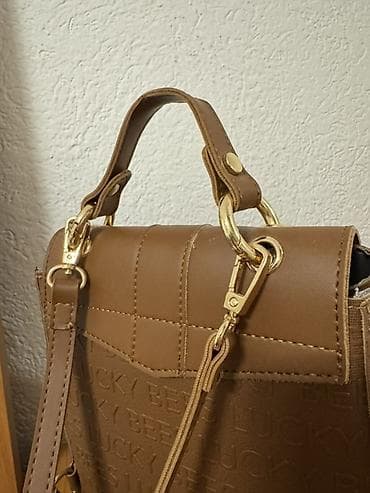 Ženska torba/ranac “Lucky Bees” – braon - Materijal: eko koža sa na lalafo.rs — 3 Ženska torba/ranac “Lucky Bees” – braon - Materijal: eko koža sa — 3