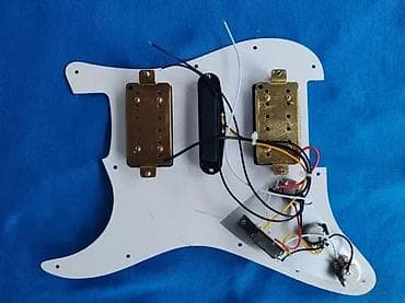 STRATOCASTER PICKGUARD HSH - MASKA KOMPLET STRUJA | 100% Novo100% na lalafo.rs STRATOCASTER PICKGUARD HSH - MASKA KOMPLET STRUJA | 100% Novo100%