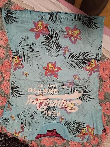 Majice, original, S velicina. 5000 na lalafo.rs — 1 Majice, original, S velicina. 5000 — 1