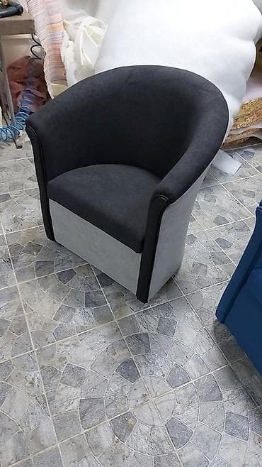 eko koza sa: Klub fotelje potkovice Rucno radjene,cvrste konstrukcije. Veoma na lalafo.rs — 5 eko koza sa: Klub fotelje potkovice Rucno radjene,cvrste konstrukcije. Veoma — 5