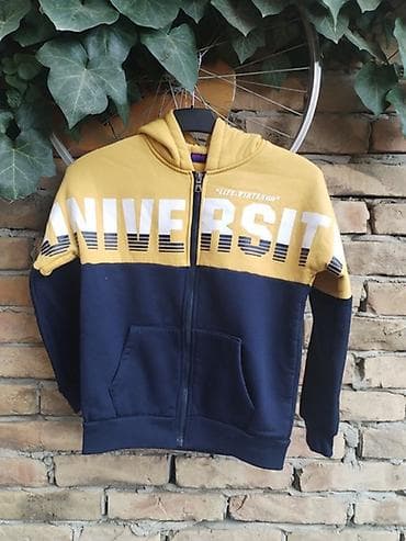 Duks za decake vel 12 rasprodaja super ocuvan na lalafo.rs Duks za decake vel 12 rasprodaja super ocuvan