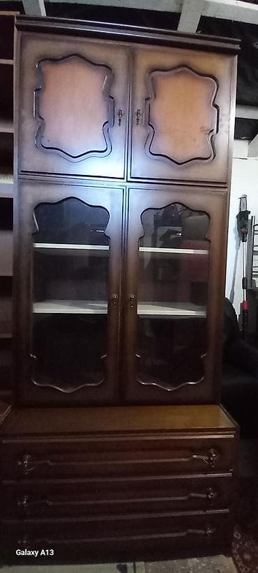 Ormani I Vitrine od 7500din do 12500din I polovan namestaj Zemun za na lalafo.rs — 4 Ormani I Vitrine od 7500din do 12500din I polovan namestaj Zemun za — 4