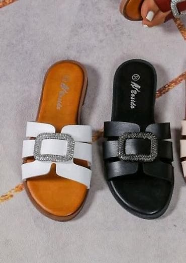 Ženske ravne papuče/sandale sa ukrasnom kopčom - Dizajn: klasične na lalafo.rs — 2 Ženske ravne papuče/sandale sa ukrasnom kopčom - Dizajn: klasične — 2