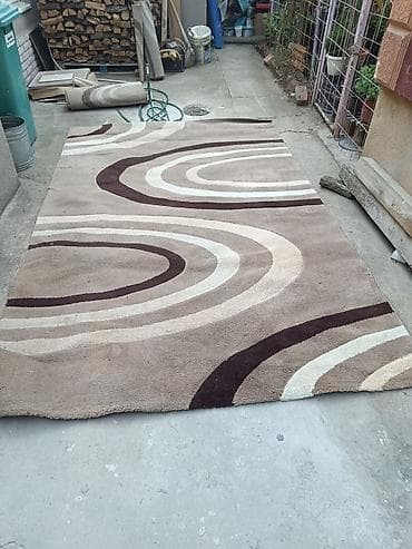 Tepih 200x300 Staza 1. 50x200 Staza 2. 50x 225 Cena u kompletu na lalafo.rs — 1 Tepih 200x300 Staza 1. 50x200 Staza 2. 50x 225 Cena u kompletu — 1