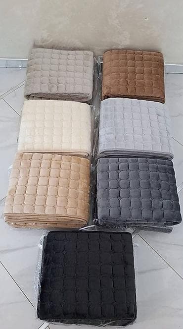 Flekeri t.d.f trosed 200x70 dvosed 150x70 fotelja 70x70 Cena:3000 na lalafo.rs — 1 Flekeri t.d.f trosed 200x70 dvosed 150x70 fotelja 70x70 Cena:3000 — 1