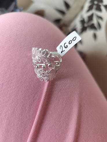 Srebrni set nakita – prsten i minđuše - Materijal: srebro (boja at lalafo.rs — 5 Srebrni set nakita – prsten i minđuše - Materijal: srebro (boja — 5