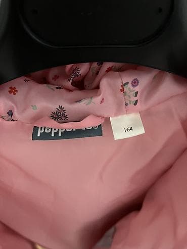 Na prodaju jakna, za devojčice, vel. 164. Odlična za prelazne periode na lalafo.rs — 3 Na prodaju jakna, za devojčice, vel. 164. Odlična za prelazne periode — 3