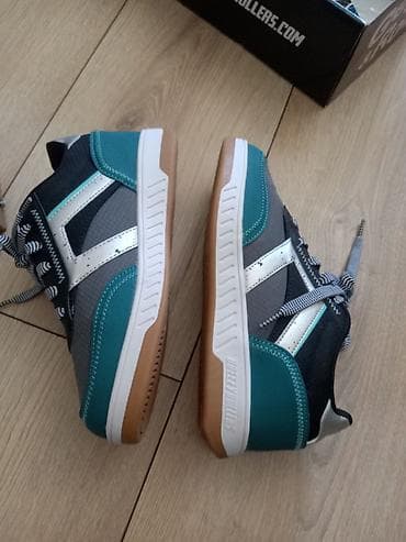 Bike accessories: BreezyRollers patike sa točkićima (roler patike) - Brend at lalafo.rs — 2 Bike accessories: BreezyRollers patike sa točkićima (roler patike) - Brend — 2