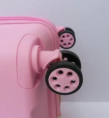 Travel suitcases and bags: Tvrdi kofer na točkiće – ružičasti - Materijal: čvrsta ABS/plastika at lalafo.rs — 9 Travel suitcases and bags: Tvrdi kofer na točkiće – ružičasti - Materijal: čvrsta ABS/plastika — 9