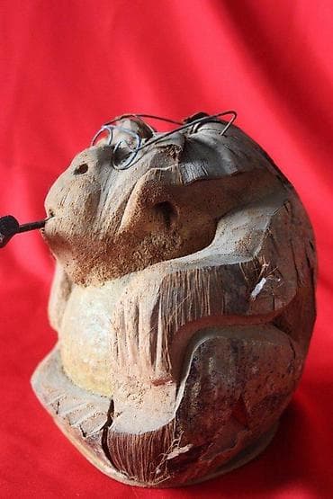 Home Decor: STARA FIGURA IZREZBARENA U KOKOSOVOM ORAHU, RUČNI RAD | Stara figura at lalafo.rs — 4 Home Decor: STARA FIGURA IZREZBARENA U KOKOSOVOM ORAHU, RUČNI RAD | Stara figura — 4