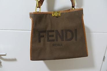 FENDI Italy fantasticna markirana torba na lalafo.rs FENDI Italy fantasticna markirana torba