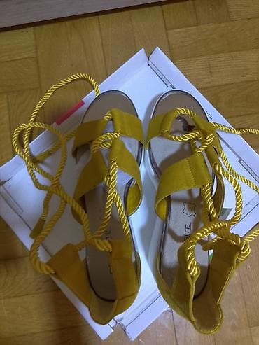 Sandals: Zenske sandale,velicina 40,sasvim nove,platforma,na at lalafo.rs — 5 Sandals: Zenske sandale,velicina 40,sasvim nove,platforma,na — 5