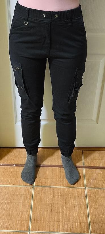 Pantalone conto bene sa džepovima sa strane, crne, veličina 28/29 na lalafo.rs — 1 Pantalone conto bene sa džepovima sa strane, crne, veličina 28/29 — 1