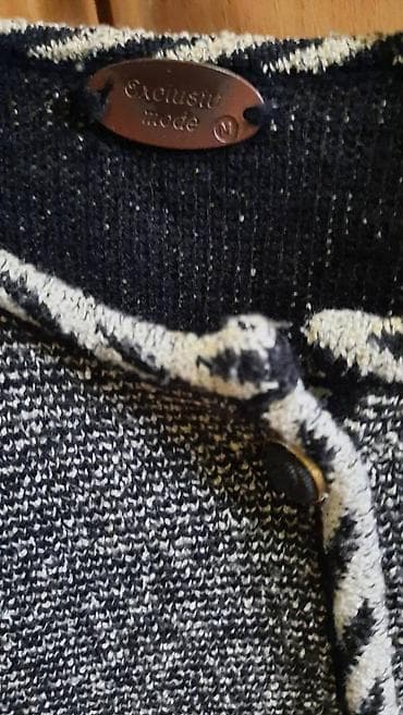 dve suknje po: Sivi komplet suknja i jaknica XL Suknja za jesen, zimu i prolece na lalafo.rs — 3 dve suknje po: Sivi komplet suknja i jaknica XL Suknja za jesen, zimu i prolece — 3